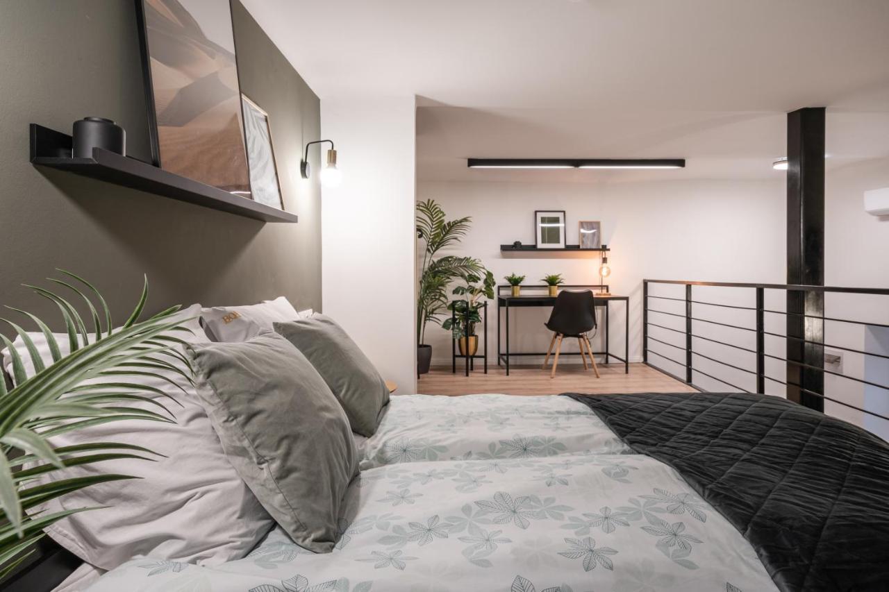 D24 - Historic Quarter Design Loft - Best Location By Bqa Budapest Extérieur photo